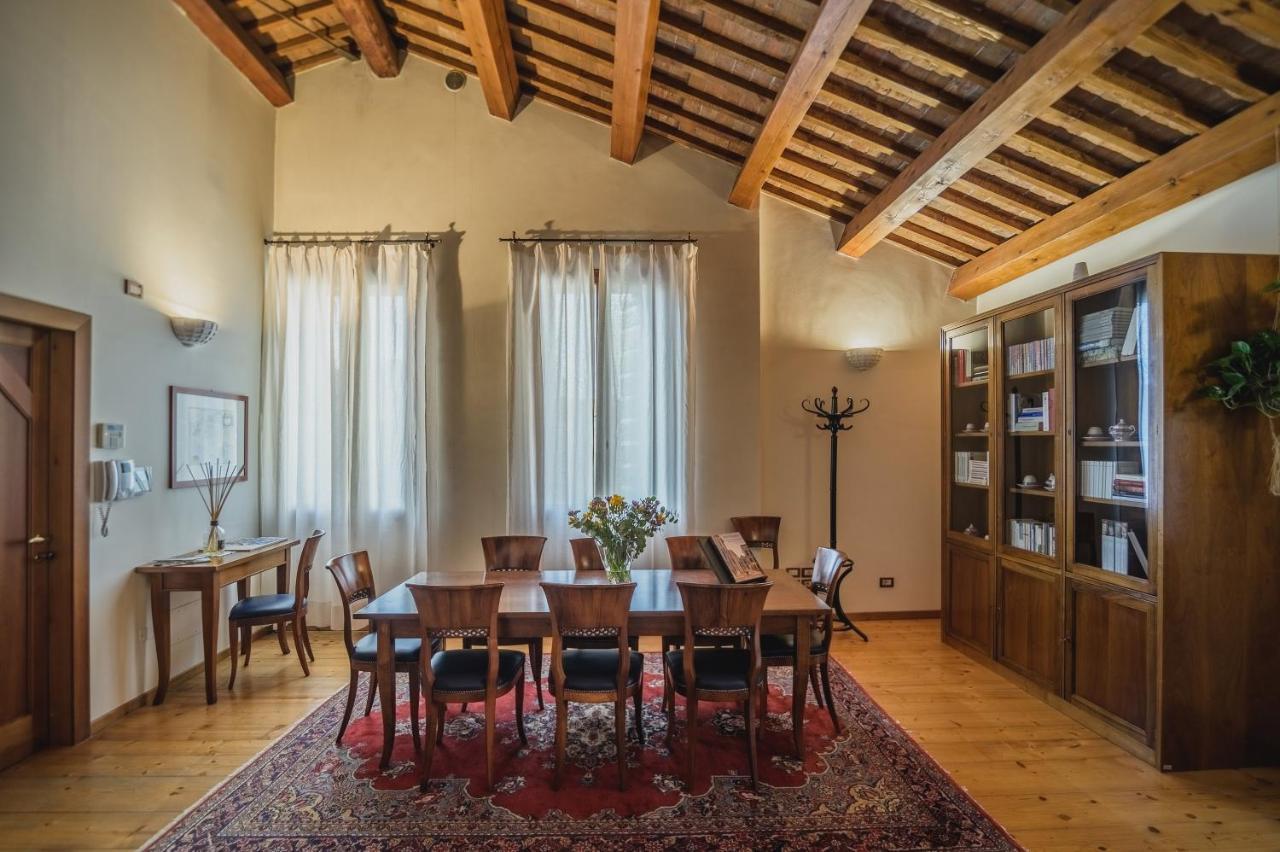 Le Camere Di Palazzo Bortolan Treviso Exterior photo